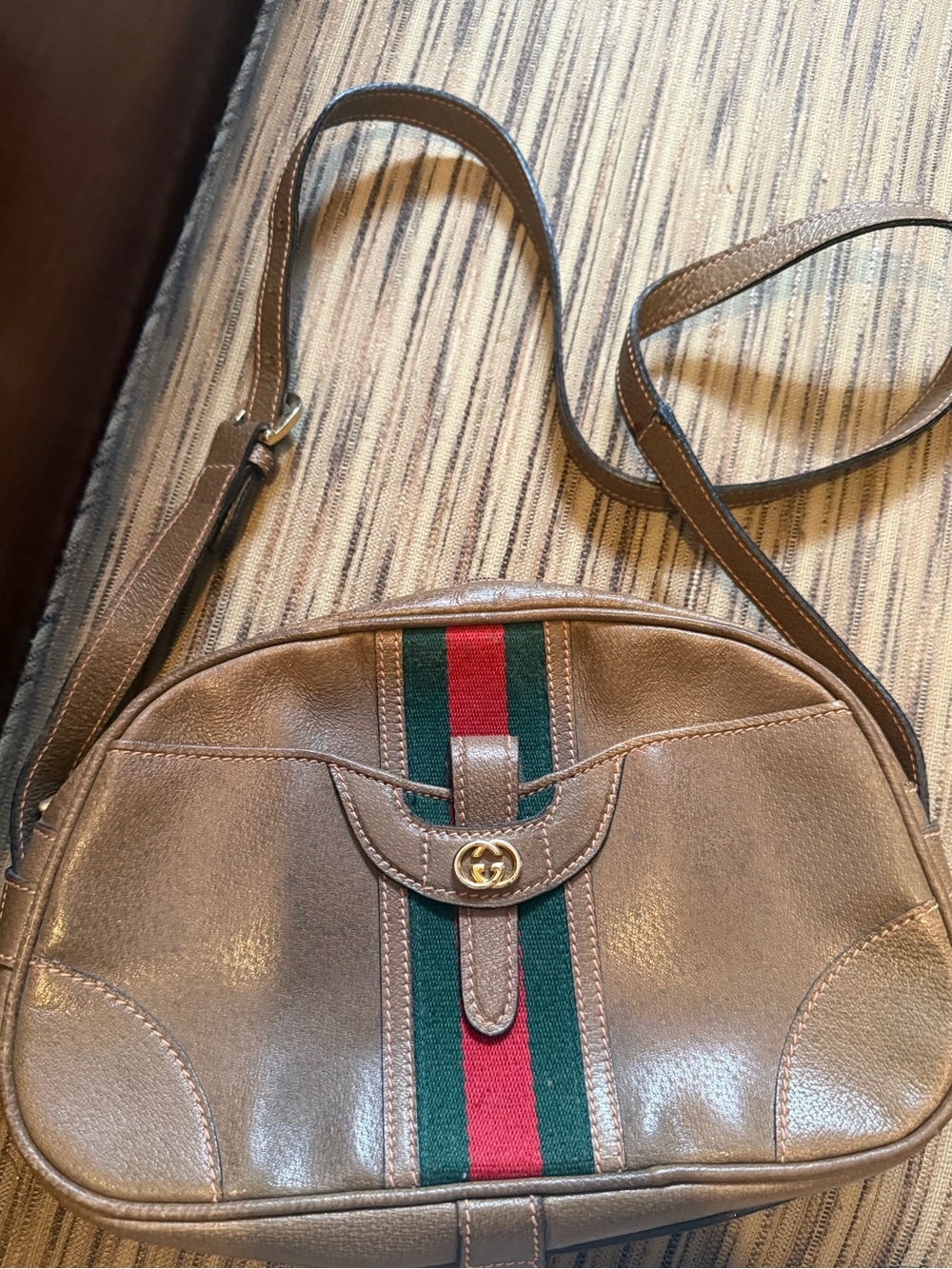 Vintage Gucci Sherry Crossbody / Shoulder Bag